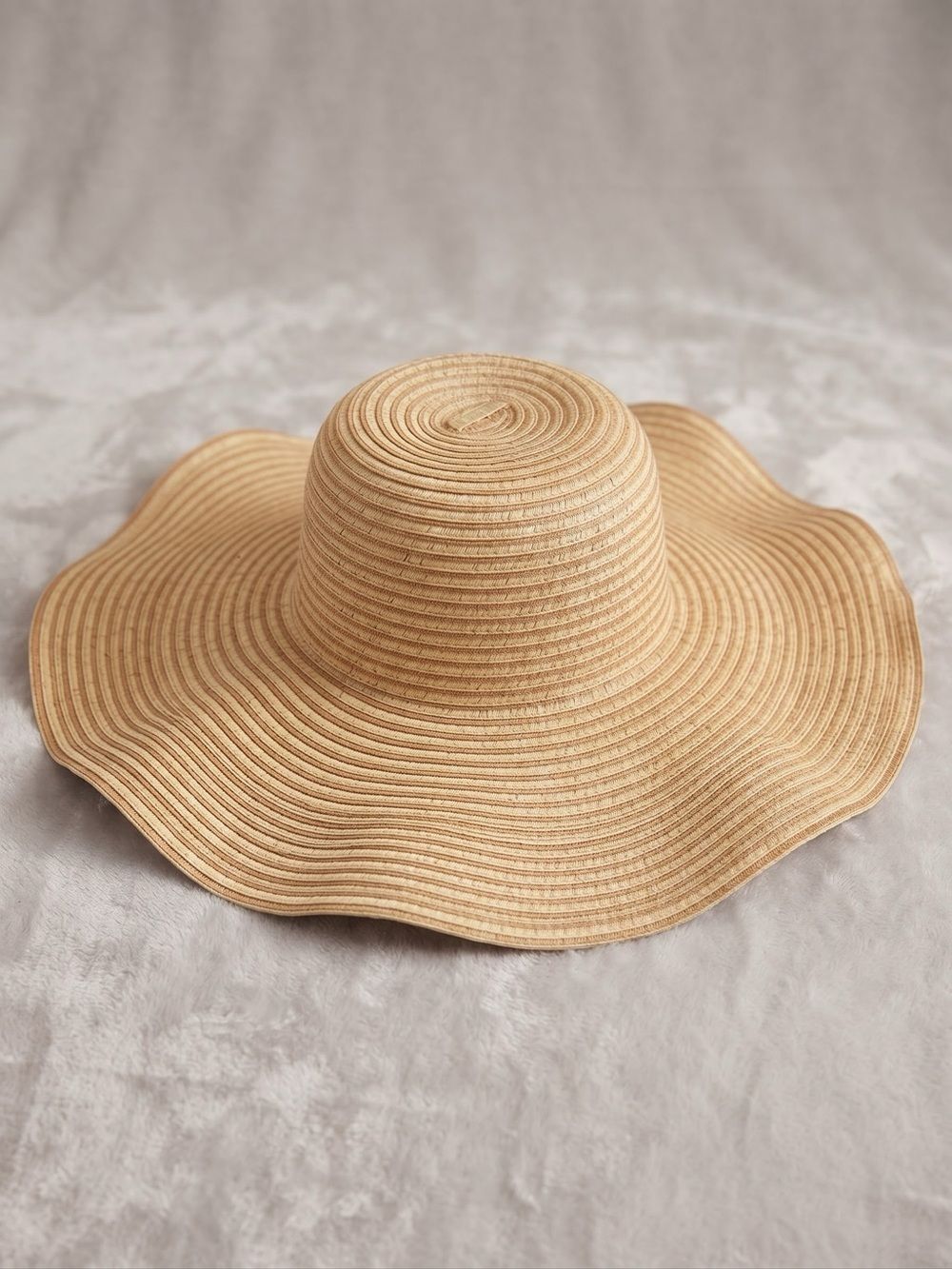 Magid Hats Women One Size Woven Straw Floppy Sun Hat Beach Vacation Summer